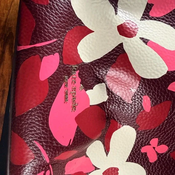 Kate Spade Burgundy and Cream Floral Shoulder Bag - Picture 3 of 5